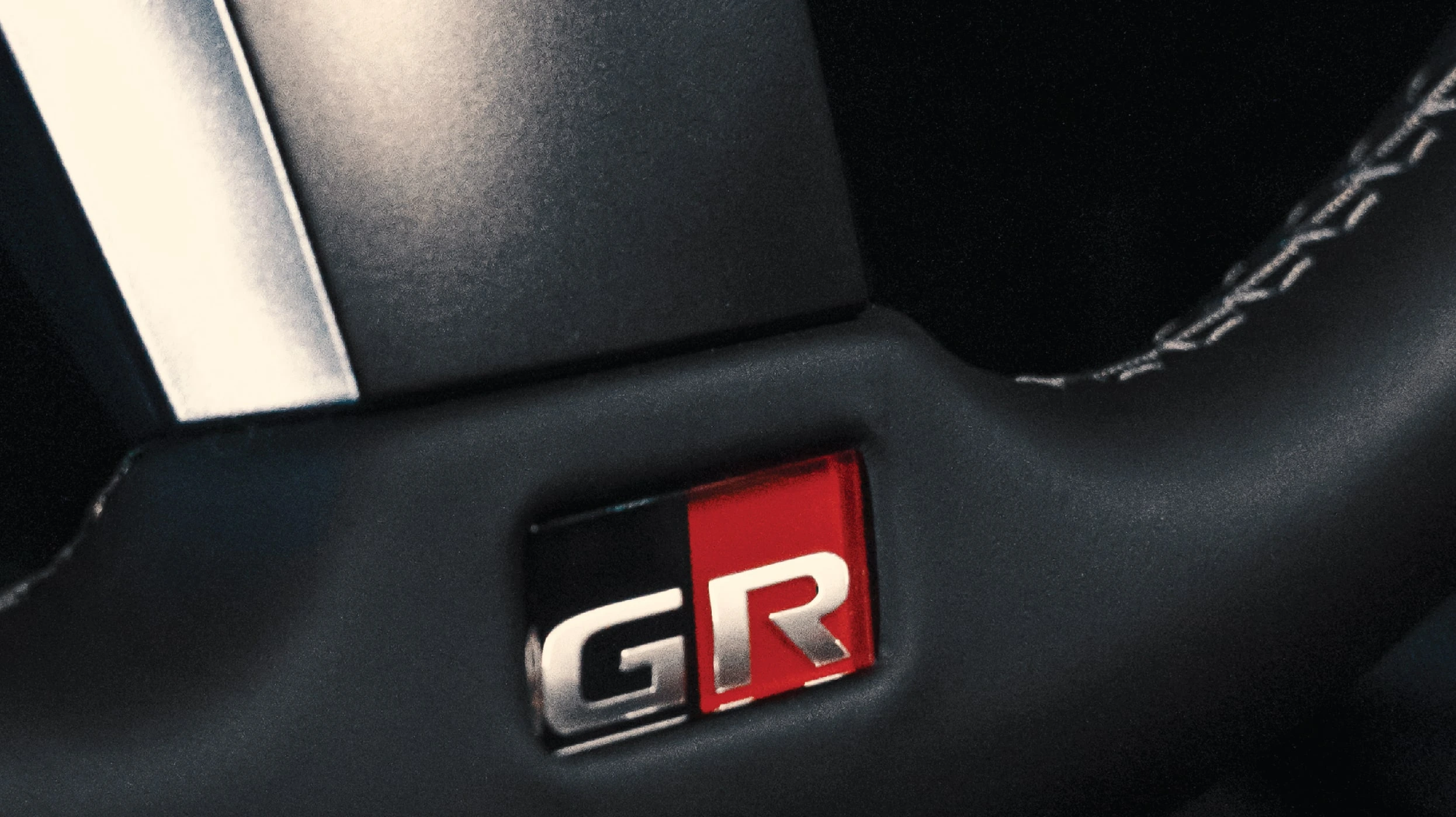 TOYOTA NBT BRUNEI GR86 CAR GENUINE LEATHER STEERING WHEEL