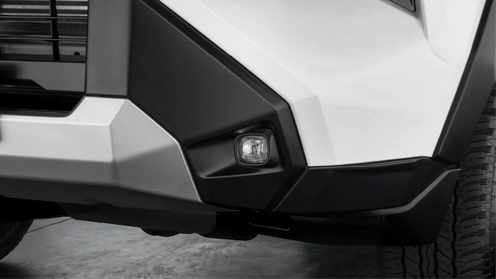 NBT TOYOTA THE ALL-NEW HILUX LED Fog Light
