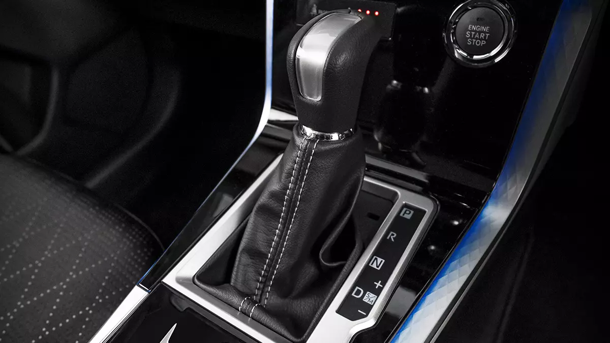 TOYOTA NBT BRUNEI VELOZ CAR 7-SPEED AUTOMATIC TRANSMISSION