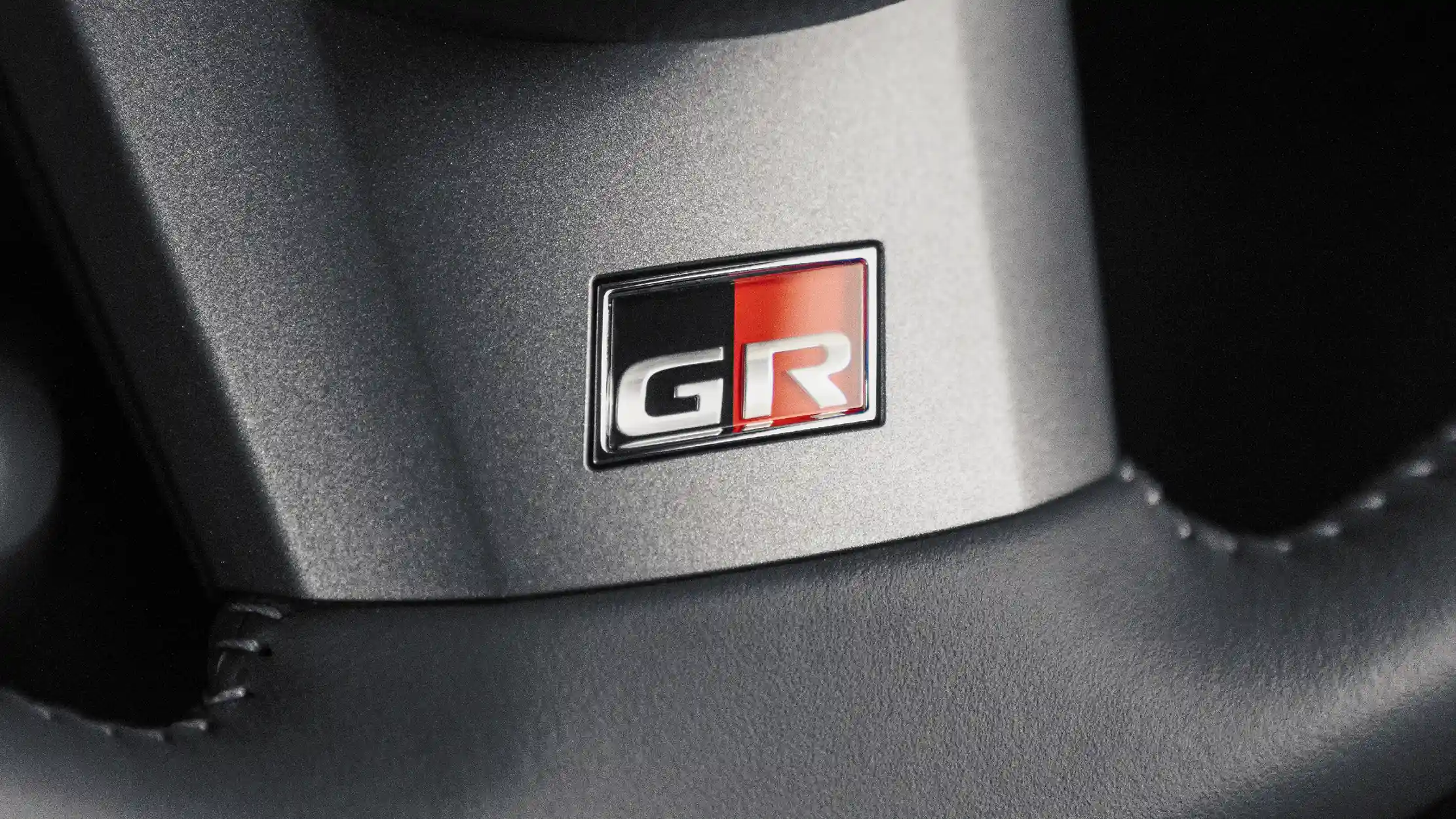 Tyt Gryaris Website Interior 800X450px 02 Copy