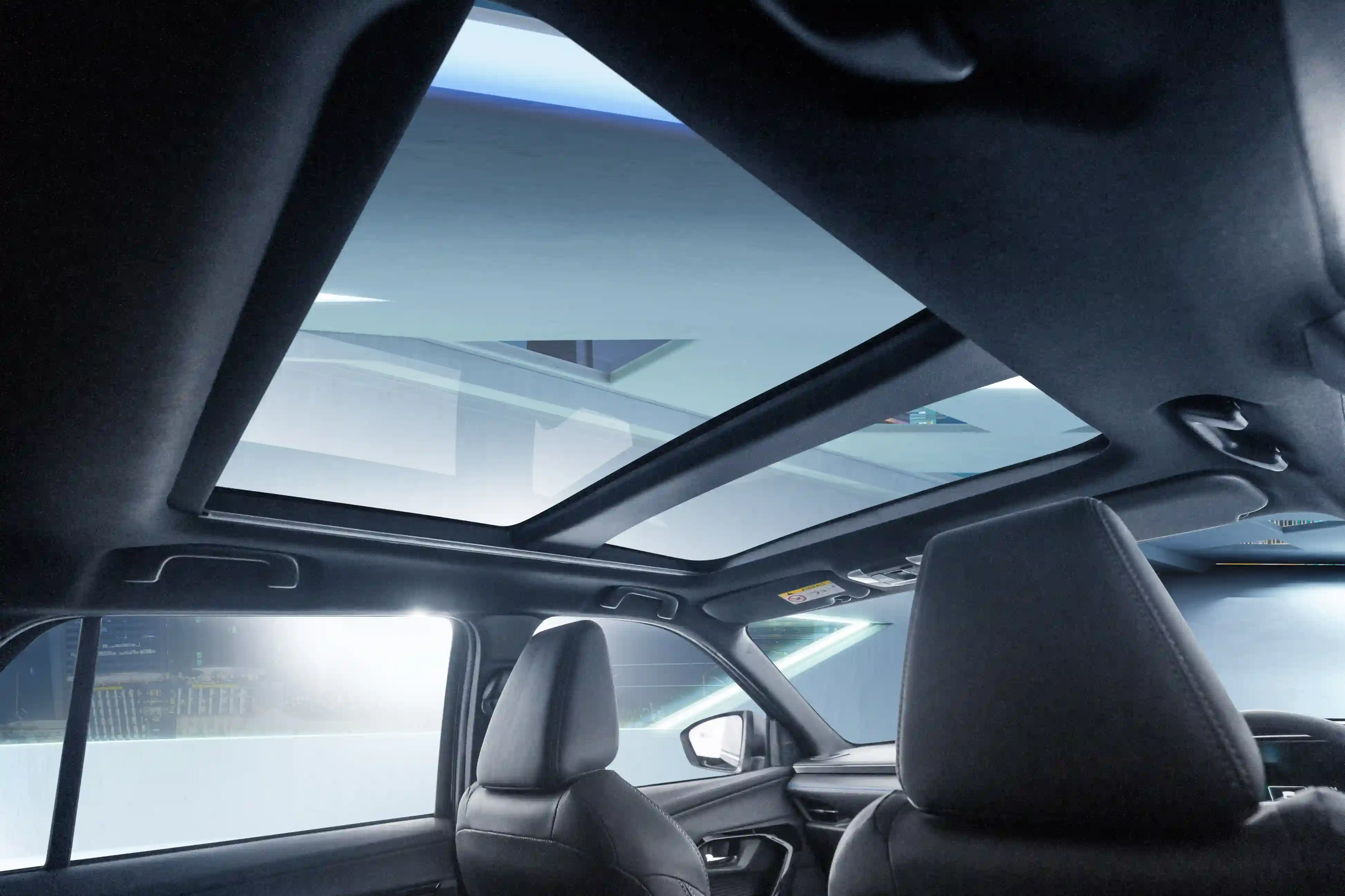 TOYOTA NBT BRUNEI YARIS CROSS PANORAMIC ROOF