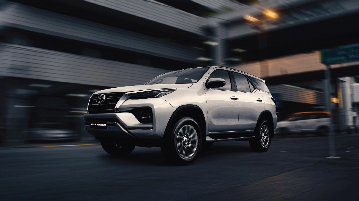 TOYOTA NBT BRUNEI FORTUNER CAR GRID GALLERY IMAGE 4