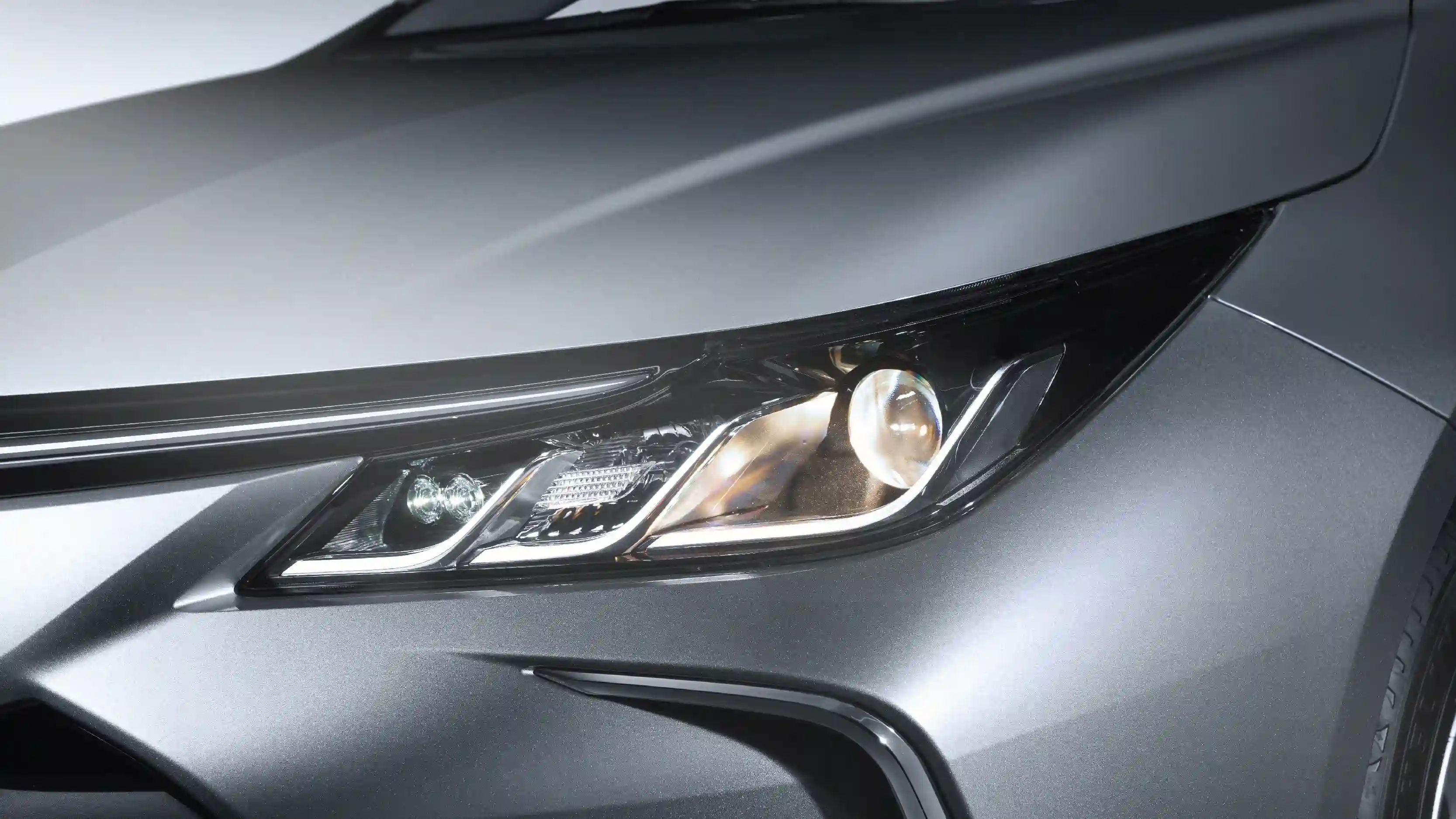 Tyt Altis16 Website 800X450px 01