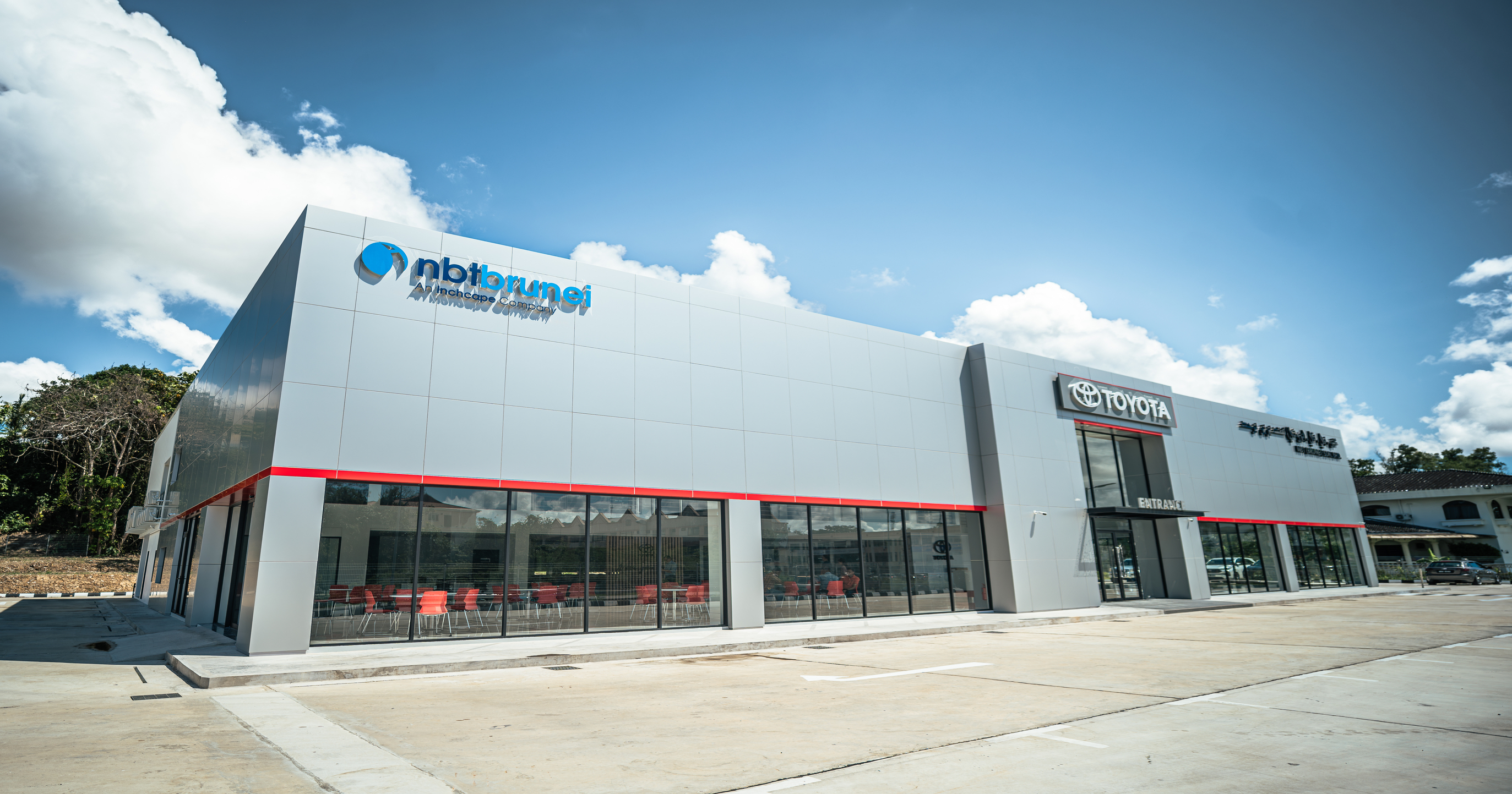 TOYOTA BRUNEI BERIBI SERVICE CENTER CAR  FRONT 3