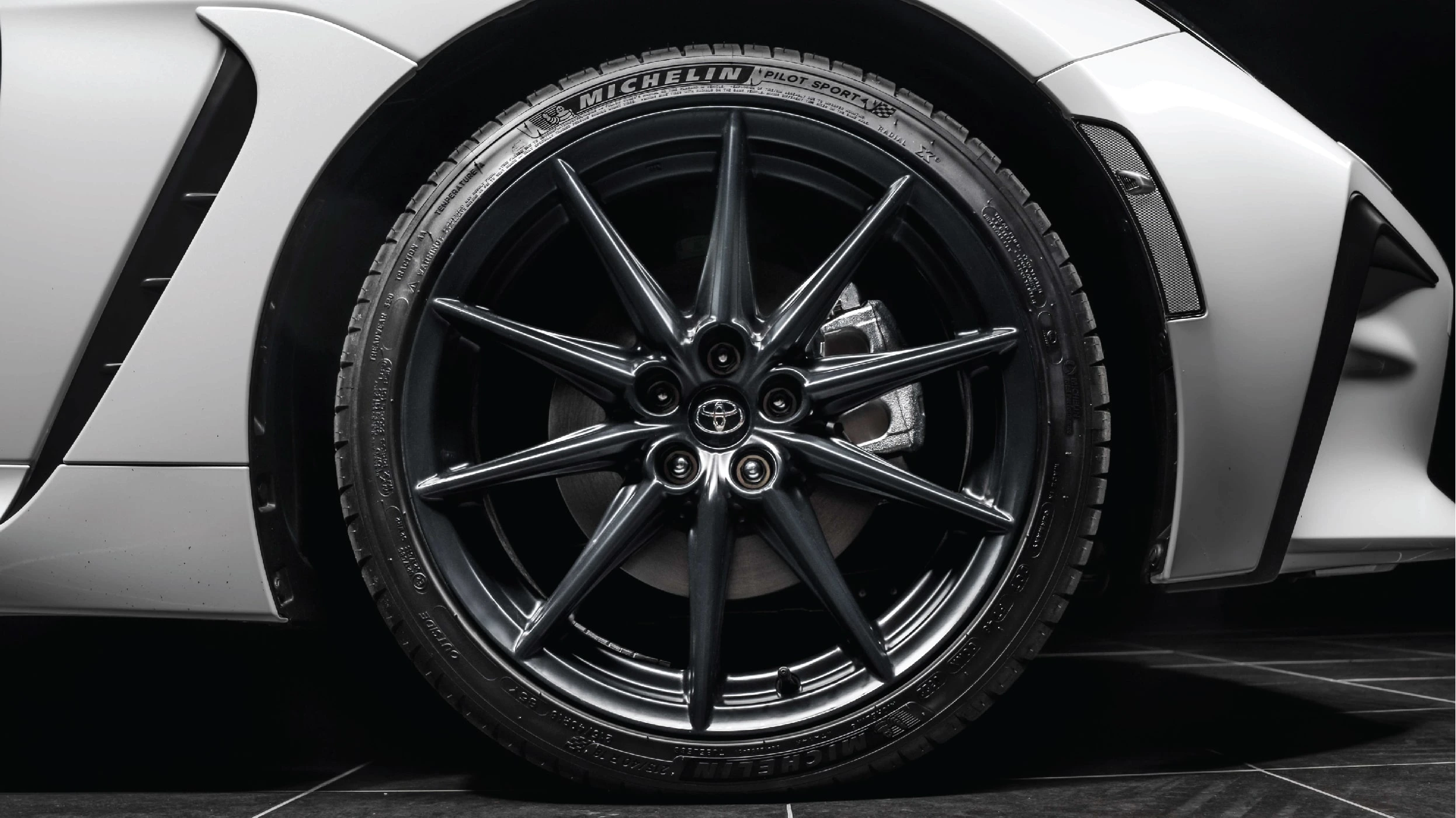 TOYOTA NBT BRUNEI GR86 18" ALLOY WHEEL