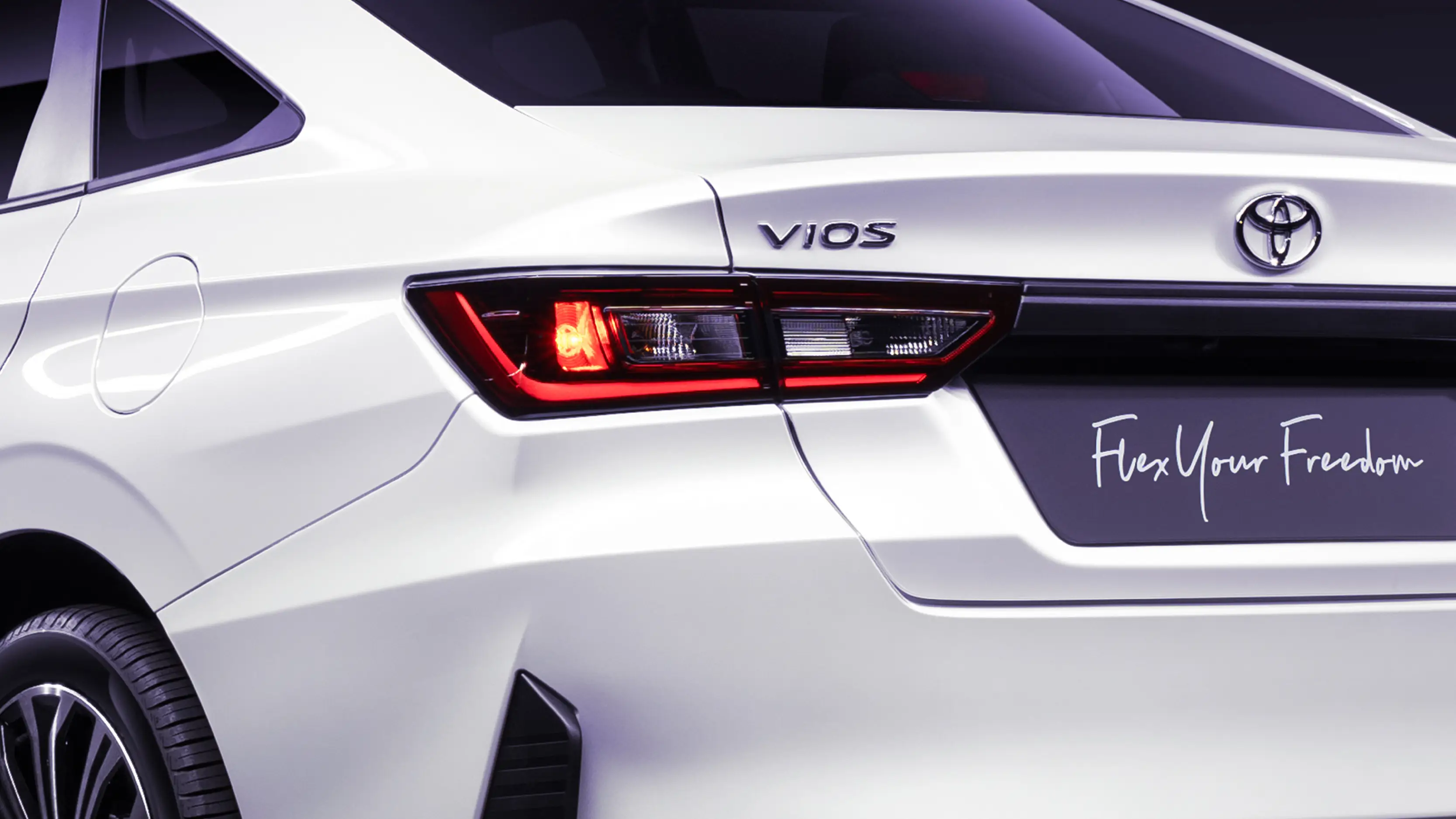 TOYOTA NBT BRUNEI VIOS CAR COMFORT AND DESIGN Rear Combination Lamps