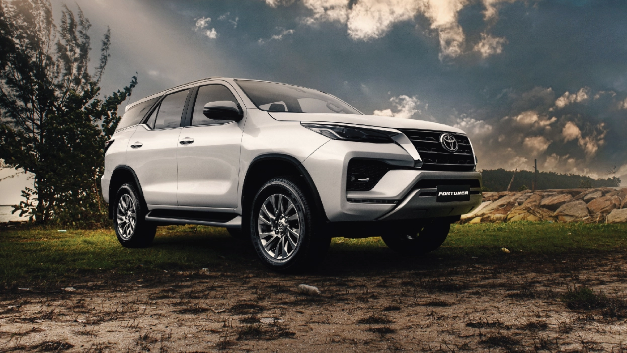 TOYOTA NBT BRUNEI FORTUNER CAR GRID GALLERY IMAGE 5