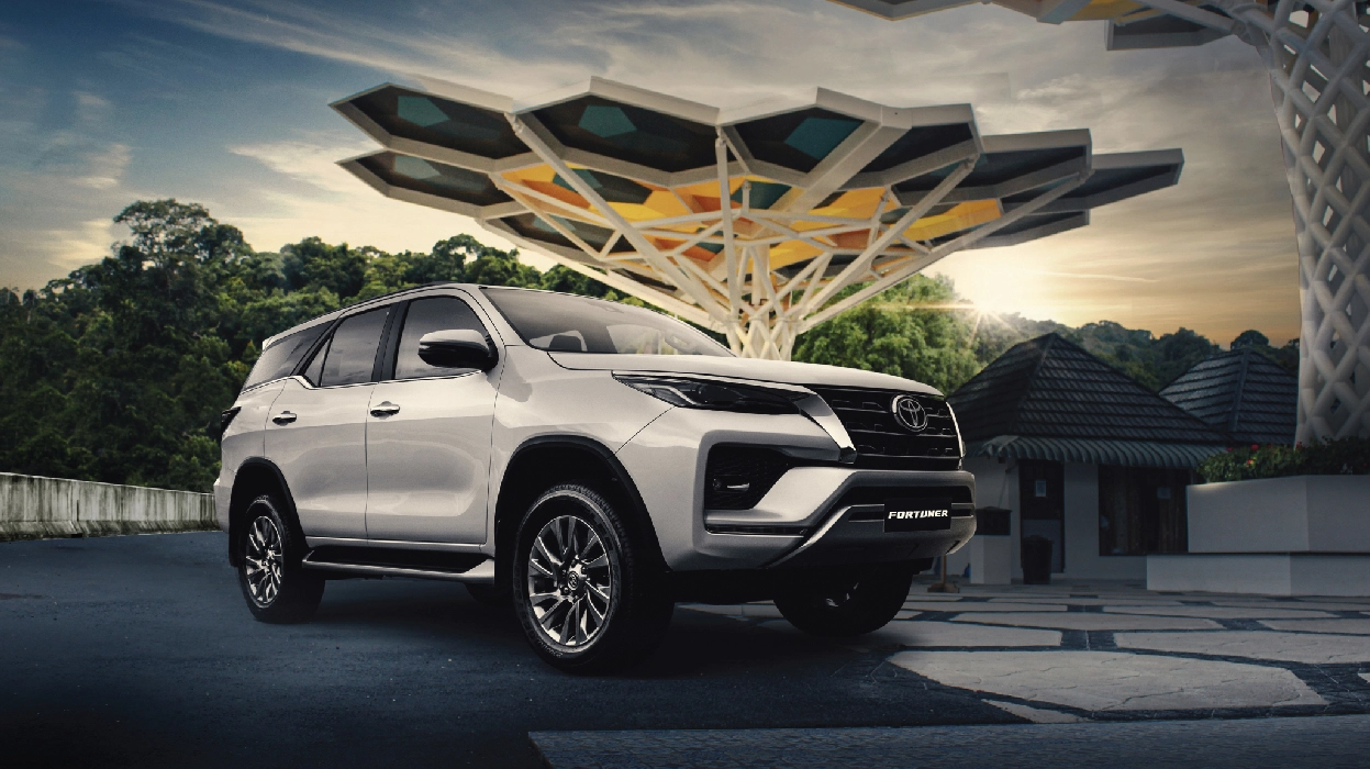 TOYOTA NBT BRUNEI FORTUNER CAR GRID GALLERY IMAGE 2